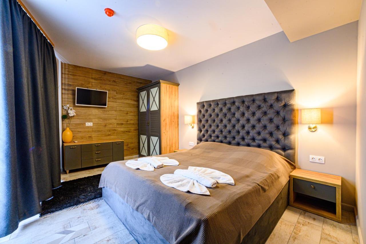 Antique Boutique Hotel Pavel Banya Extérieur photo
