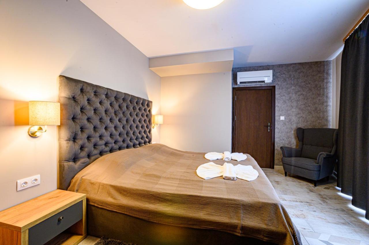 Antique Boutique Hotel Pavel Banya Extérieur photo