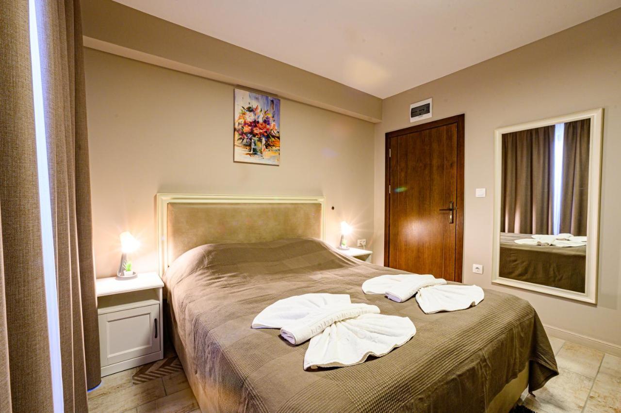 Antique Boutique Hotel Pavel Banya Extérieur photo