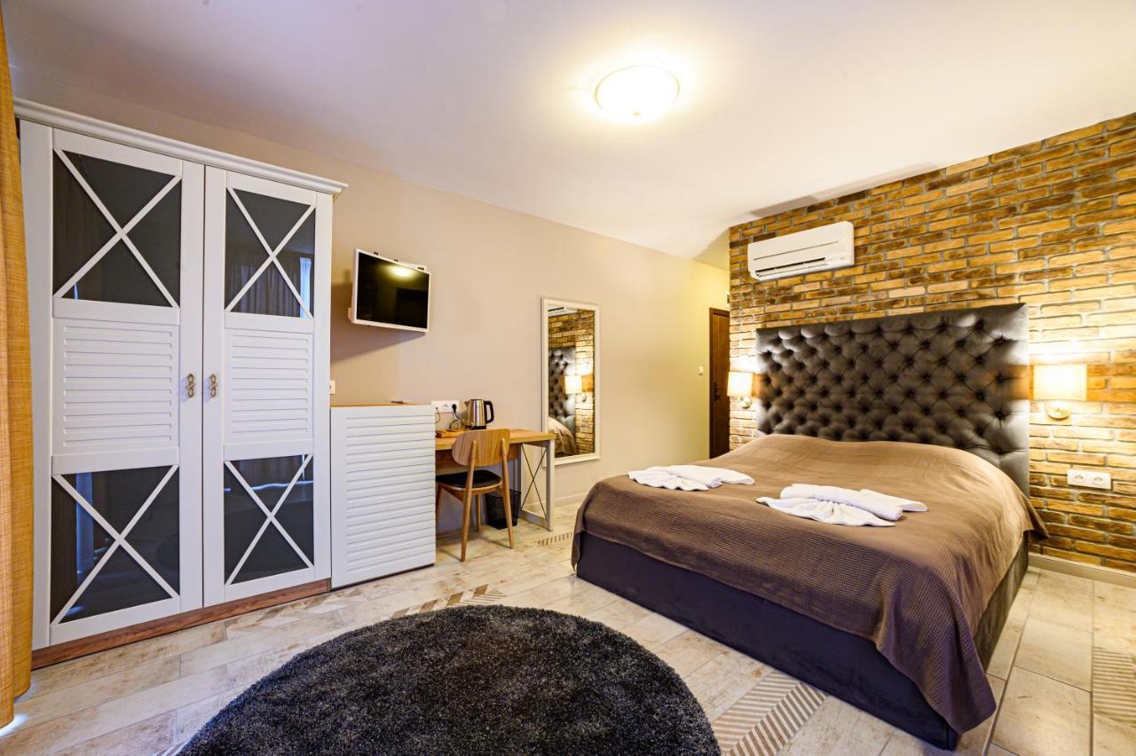 Antique Boutique Hotel Pavel Banya Extérieur photo