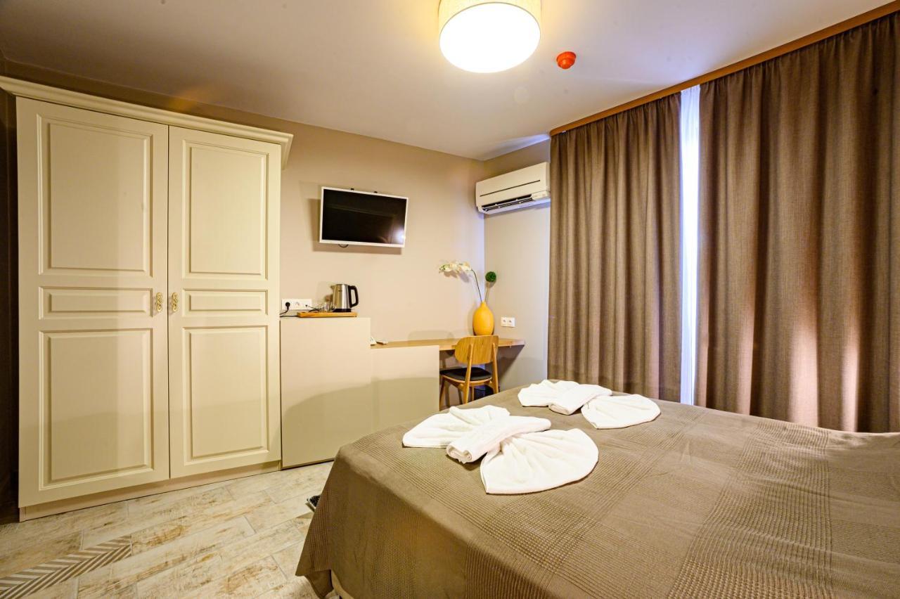 Antique Boutique Hotel Pavel Banya Extérieur photo
